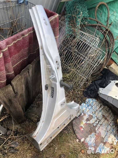 Левый стакан c лoнжероном toyоta саmry v40