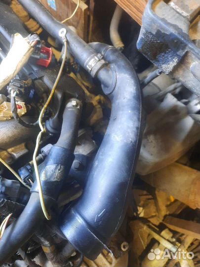 Citroen C5 (1).2.2D. патрубки турбины