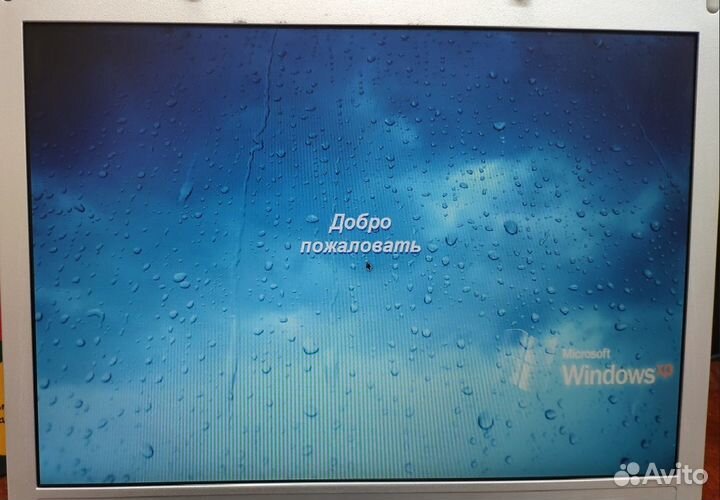 Ноутбук iRu Intro-7154W