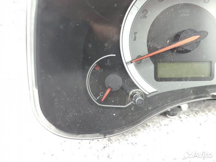 Спидометр передний Toyota Corolla Fielder ZRE142