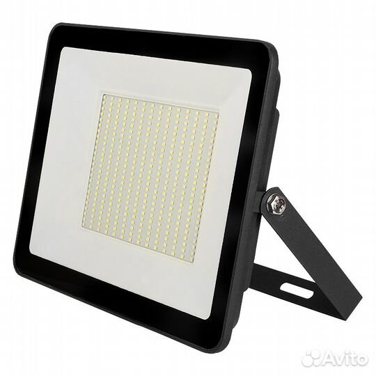 Светодиодный прожектор