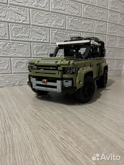 Lego technic 42110 land rover defender оригинал