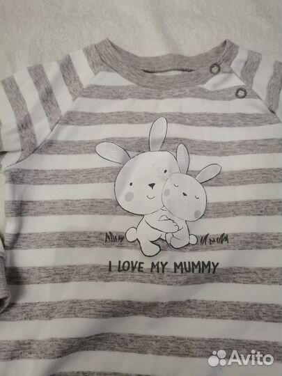 Джемпер и шорты.92