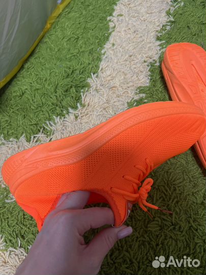 Кроссовки женские 41 размер