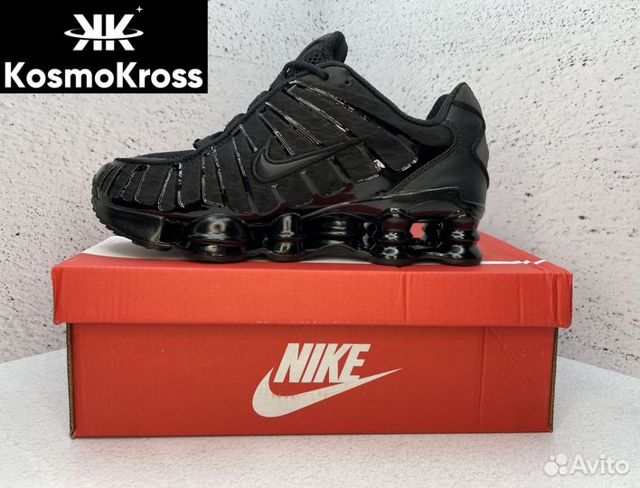 Кроссовки Nike Shox