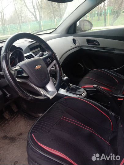 Chevrolet Cruze, 2011