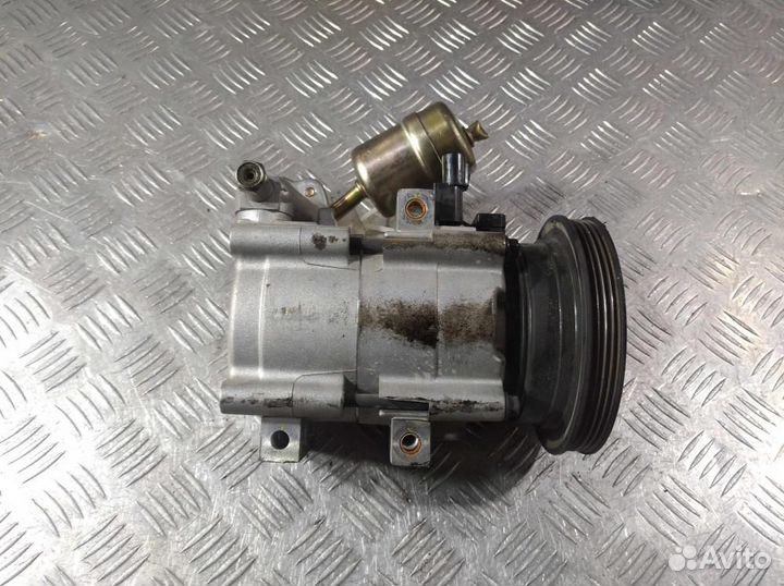 Компрессор кондиционера Hyundai Sonata 2.0 (1999)