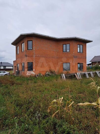 Коттедж 250 м² на участке 8,5 сот.