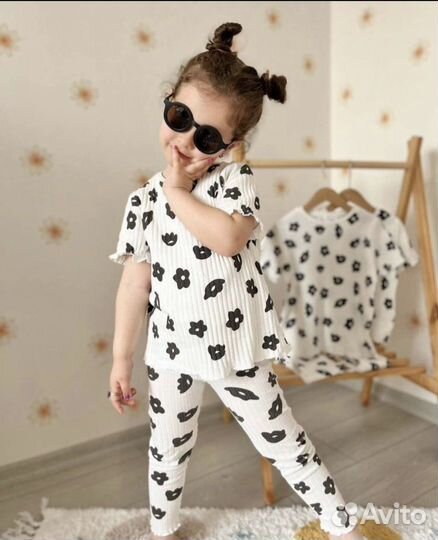 Костюм на девочку р. 98-116