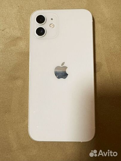 iPhone 12, 64 ГБ