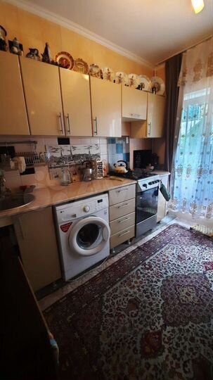 3-к. квартира, 70 м², 2/5 эт.