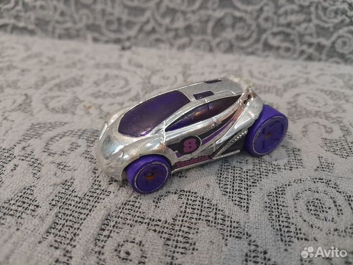 Машинки hotwheels 13 шт