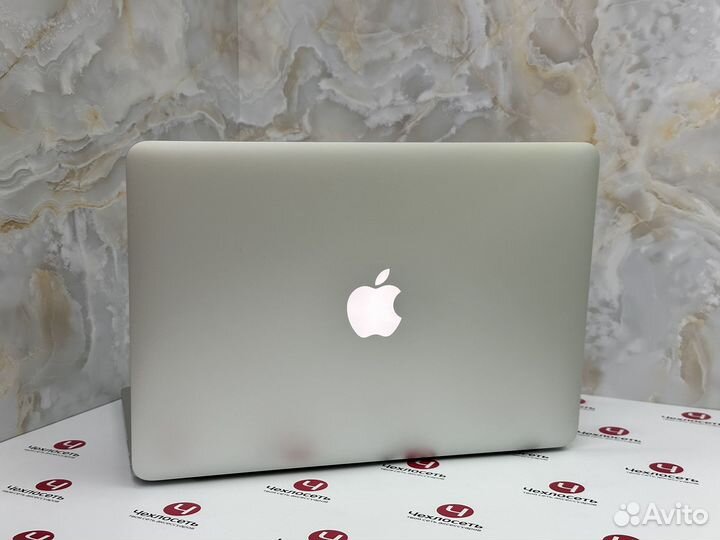 Macbook pro 13 Retina 128Gb Core i5 2.4Ггц 2 цикла