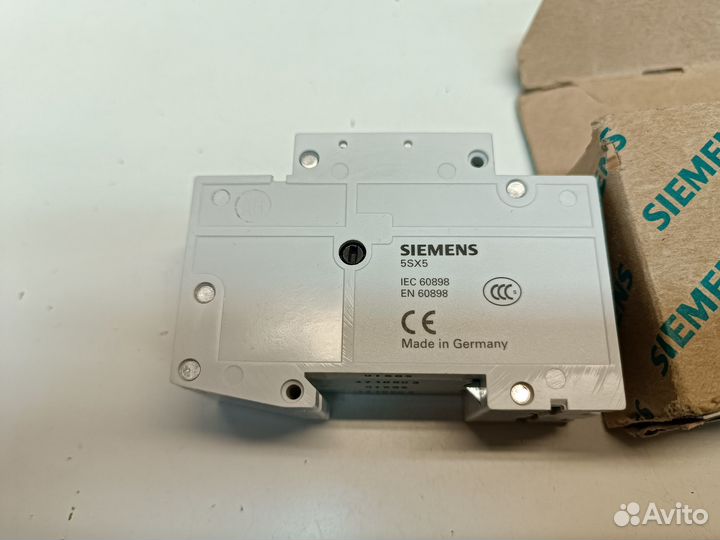 Siemens 5SX5203-7