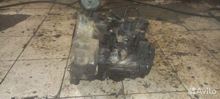 МКПП Пассат Б3 Б4 1.8