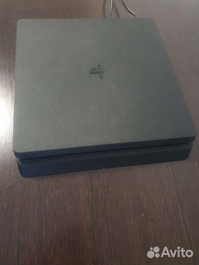 Sony PS4 slim 1tb