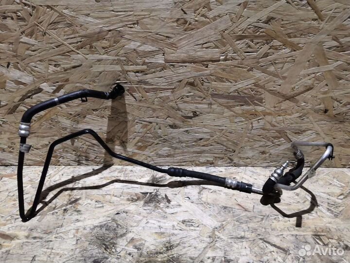 Трубка гура Volvo S60 2 /XC 60/XC70/S80 2