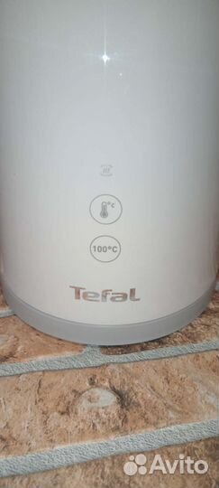 Чайник электрический Тефаль KO693110