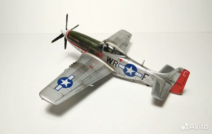 Модель истребителя P-51 Мустанг 1/72