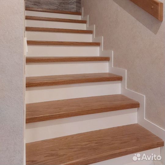 Ступени для лестниц и другие комплектующие К