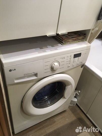 Стиральная машина LG direct drive. 4 кг. Узкая