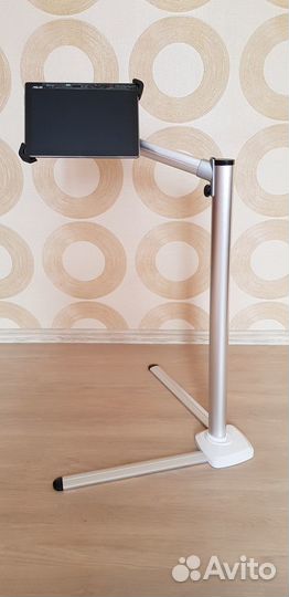 Напольный держатель для планшета