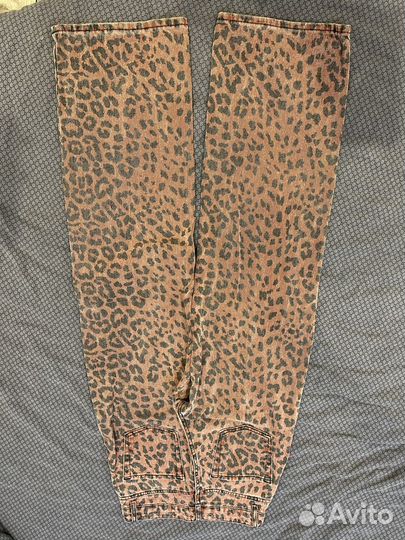 Леопардовые джинсы