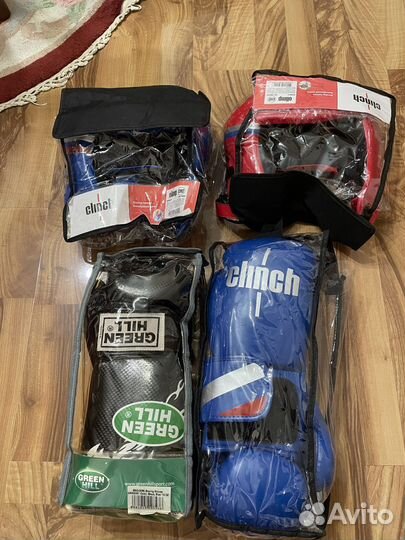 Боксерский шлем,перчатки