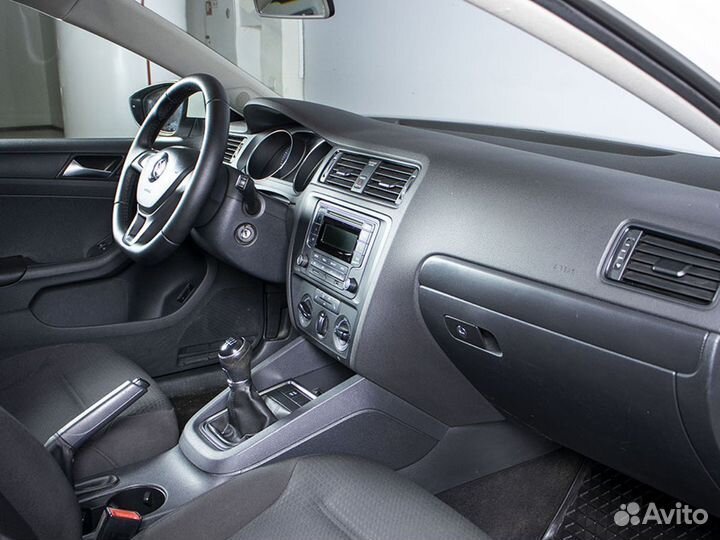 Volkswagen Jetta 1.6 МТ, 2015, 220 092 км