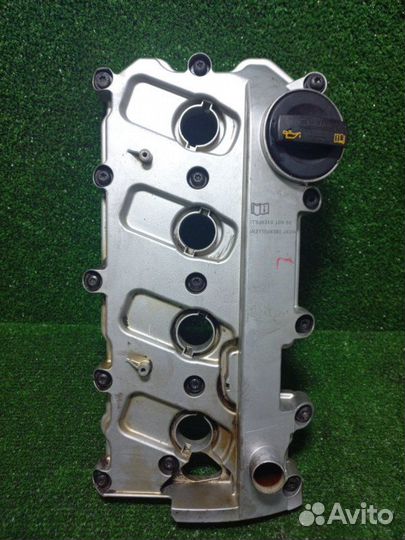 Крышка клапанов левая Audi A8 D3 BVJ 2008