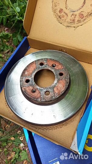 Тормозные диски Solaris 2015