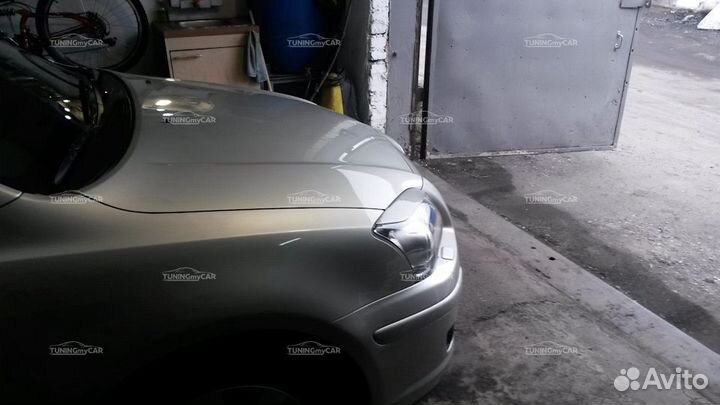 Реснички на фары для Toyota Avensis 2003-2006