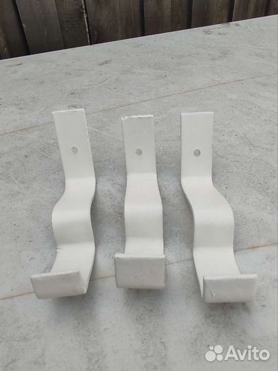 Крепления настенные для кварцевых обогревателей