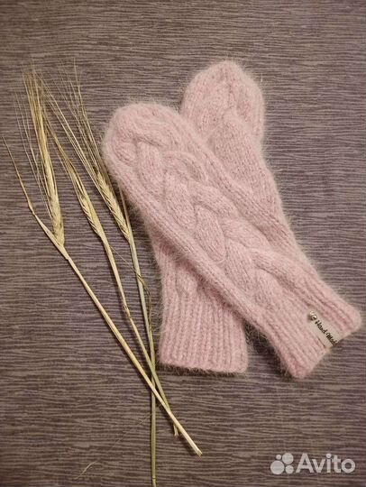 Шапка ушанка женская и варежки из пуха норки