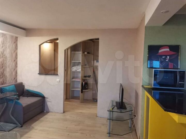 2-к. квартира, 55 м², 5/9 эт.