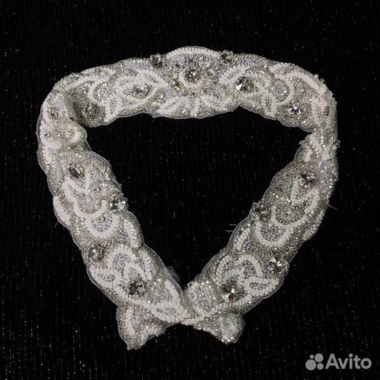 Пояс, расшитый бисером для свадебного платья