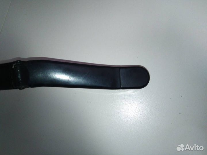 Поводок стеклоочистителя передний правый Mazda CX