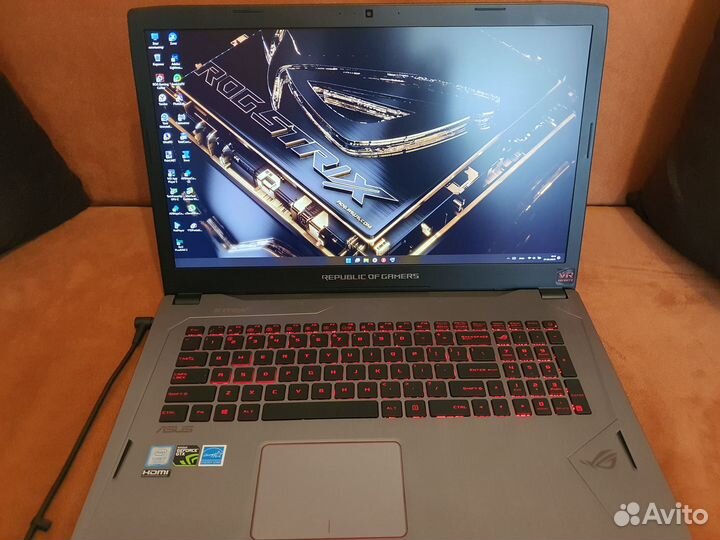 Asus ROG Strix GL702