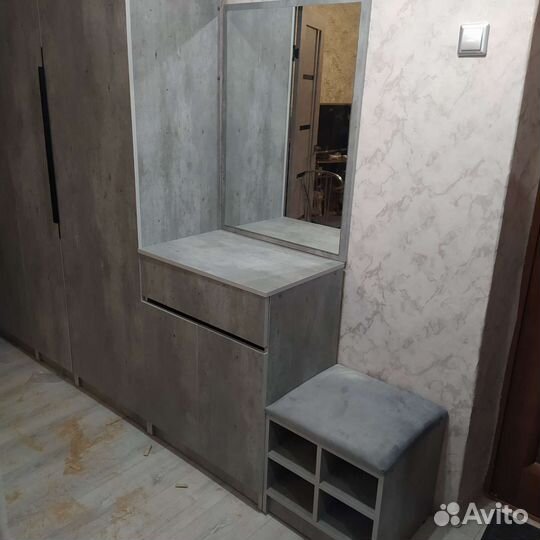 Прихожая новая