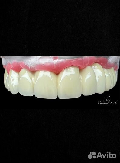 Зубной техник