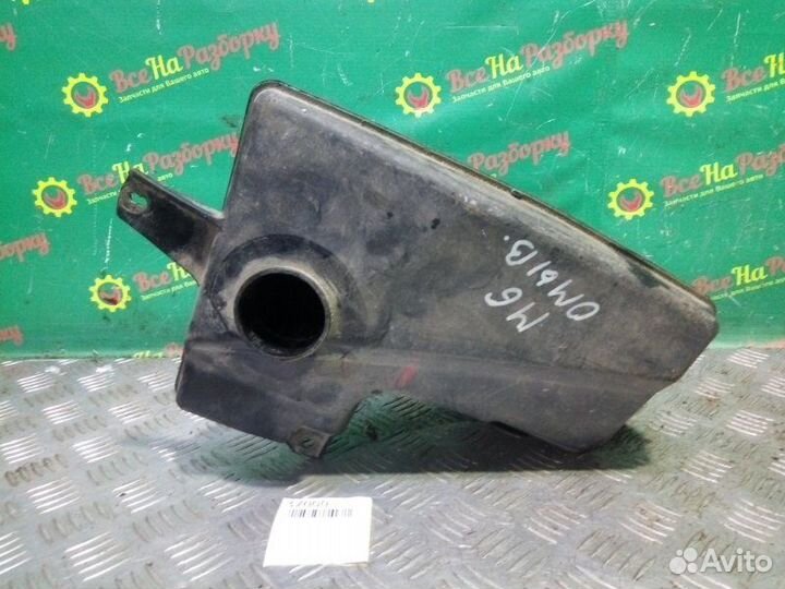 Бачок омывателя Mazda 6 GG 2.0 Л