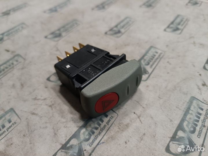 Клавиша komatsu wb93 42N-06-13110