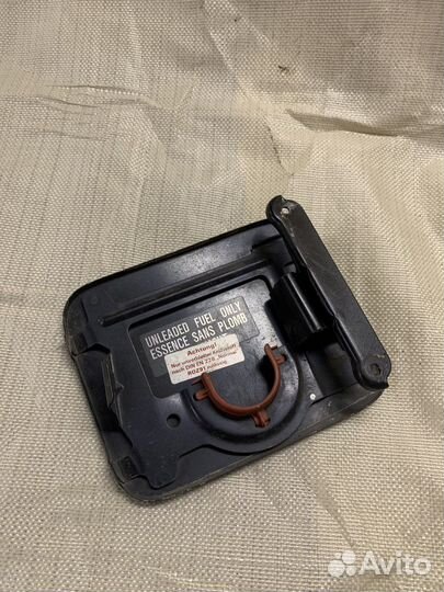 Лючок бензобака nissan terrano LR50