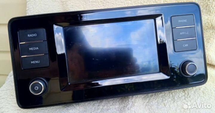 Автомагнитола оригинал на volkswagen polo 6 2020