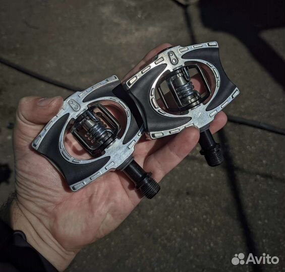 Контактные педали мтб