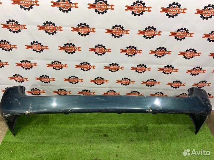 Бампер задний Toyota Granvia KCH16W 1KZ-TE 1996