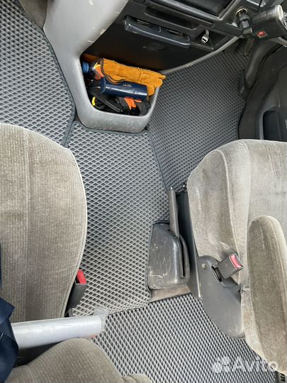 Эва коврики Тойота Гранвия хайс