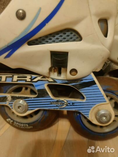 Роликовые коньки