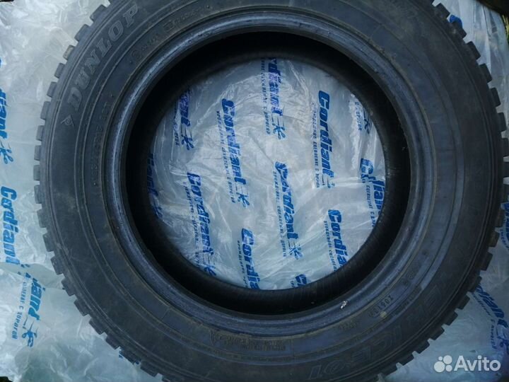 Dunlop SP Winter Ice 01 195/60 R15