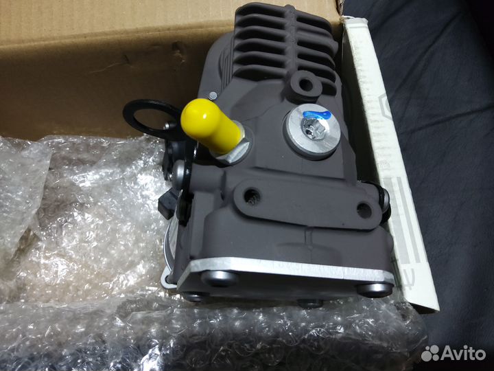 Компрессор пневмоподвески для ML-Class W164